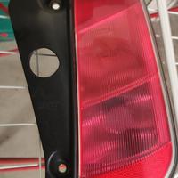 fanale posteriore Ypsilon 