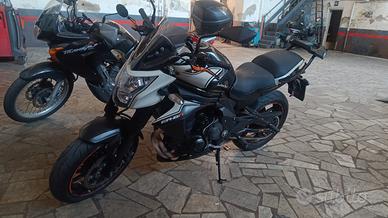 Kawasaki ER6N ABS 650cc Trattabile