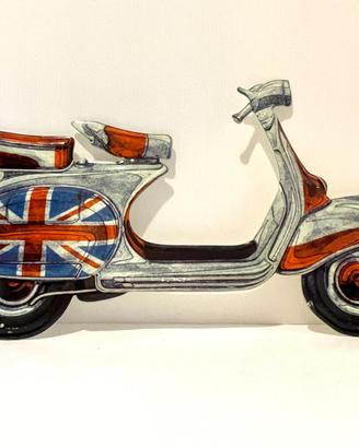 Piastra da appendere a forma di Vespa cm.60x32