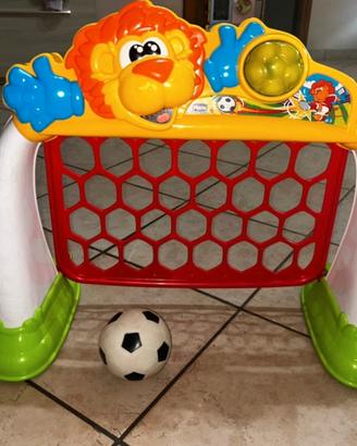 Porta da calcio interattiva
