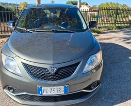 Lancia Ypsilon 1.2 69 CV 5 porte GPL Ecochic Silve