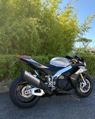 Aprilia RSV4 