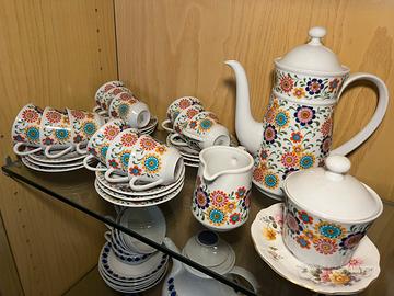 Set Caffè Vintage Anni '70 - Decoro Floreale Pop