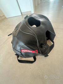 Copritanga ducati in pelle nero