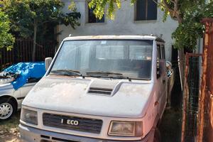 Iveco Daily 35.8 doppia Cabina