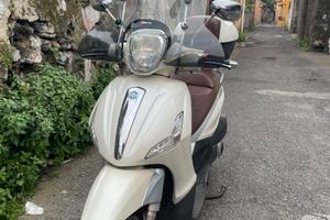 Scooter Beverly 300 cc