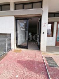 Ufficio Carovigno [Cod. rif 3266127ACU]