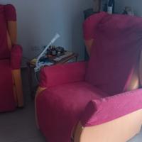 2 POLTRONE RECLINABILI CON ALZATA FACILITATA 