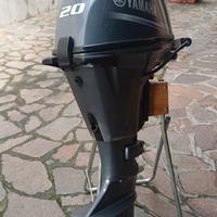 Yamaha F 20