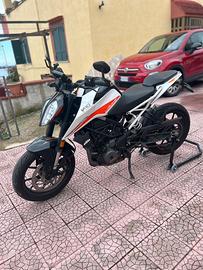 KTM Duke 390 - prezzo trattabile