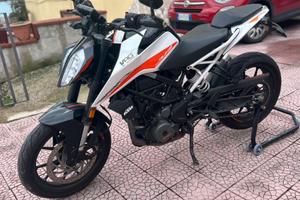 KTM Duke 390 - prezzo trattabile