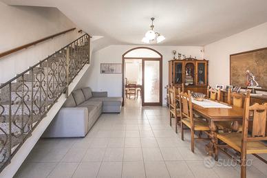 Villa a schiera Dolianova [Cod. rif 3388419VRG]