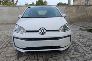Volkswagen up! 1.0 3p. take