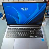 Samsung Galaxy Book 4 15.6" i3-8 Gb RAM-256 Gb SSD