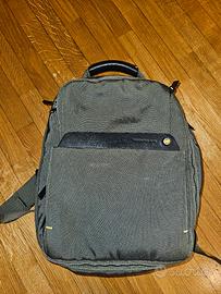 Zaino Mandarina Duck modello 24 h