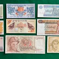 Lotto 12 Banconote da tutto il mondo