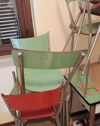 Tavolo con sedie in  formica