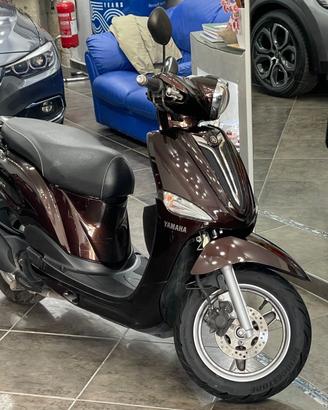 Yamaha D'elight 125 D'ELIGHT