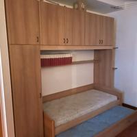 Mobile armadio-letto