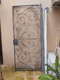 inferriate porta e finestra ferro battuto