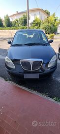 Lancia Ypsilon anno: 2004