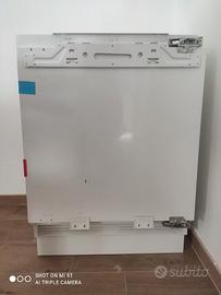 Metà costo Frigo miele da incasso 9122