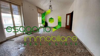 Adiacenze Via Specchi