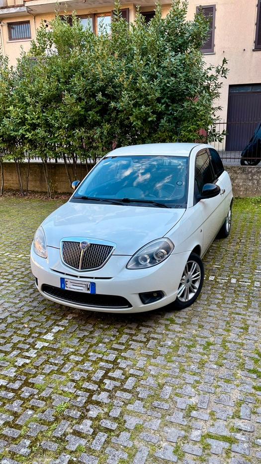Lancia Ypsilon 2ª serie