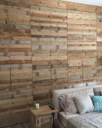 armadio in legno vecchio con 8 ante a pacchetto