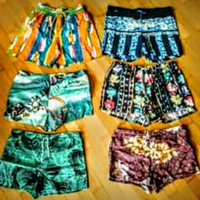 Boxer da mare e Intimo ( nuovi e pari al nuovo )