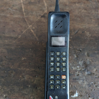 Telefono Motorola 8800x