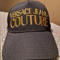 cappellino versace