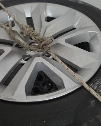 Cerchi copricerchi gomme invernali  Renault Captur