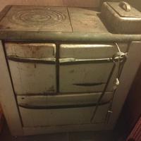 stufa a legna economica anni 70, comparto in ghisa