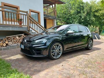 VOLKSWAGEN Golf 7R - 2014