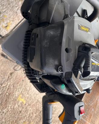 Tagliasiepi Alpina AHT 555