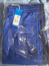 short Adidas firebird 