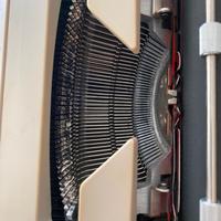 Macchina da scruvere Olivetti