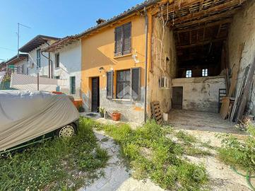 CASA SEMINDIPENDENTE A CERVESINA