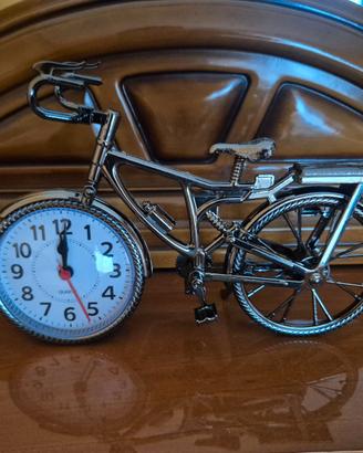 Bicicletta con Orologio