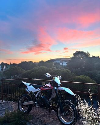 HUSQVARNA WR 125