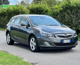 Astra cosmo turbo s 180cv