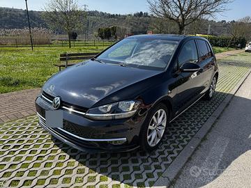 Volkswagen Golf VII 1.6 tdi Highline 115cv dsg