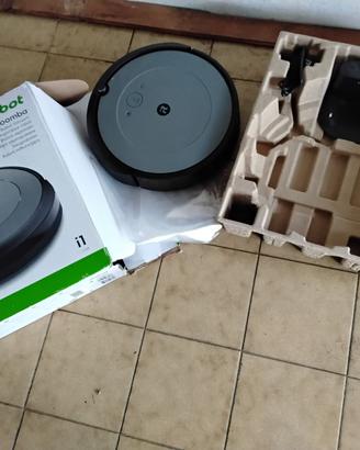 Robot Roomba I1- Robot aspirapolvere