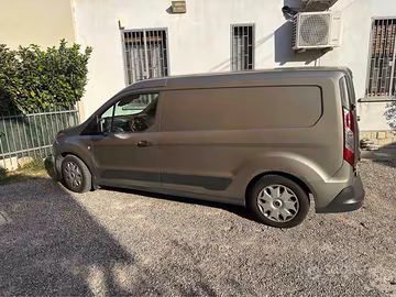 VEICOLO COMMERCIALE
