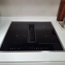 piano cottura induzione cappa aspirante integrata 