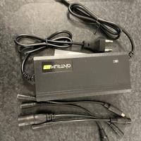 Caricabattera monopattino nuovo