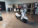 piaggio-vespa-300-gts-super-sport