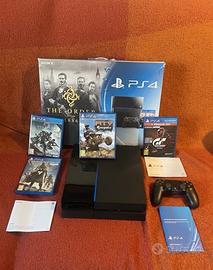 PlayStation 4  Jet Black con Scatola e Giochi
