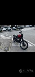 Triumph scrambler 2007 JVB"